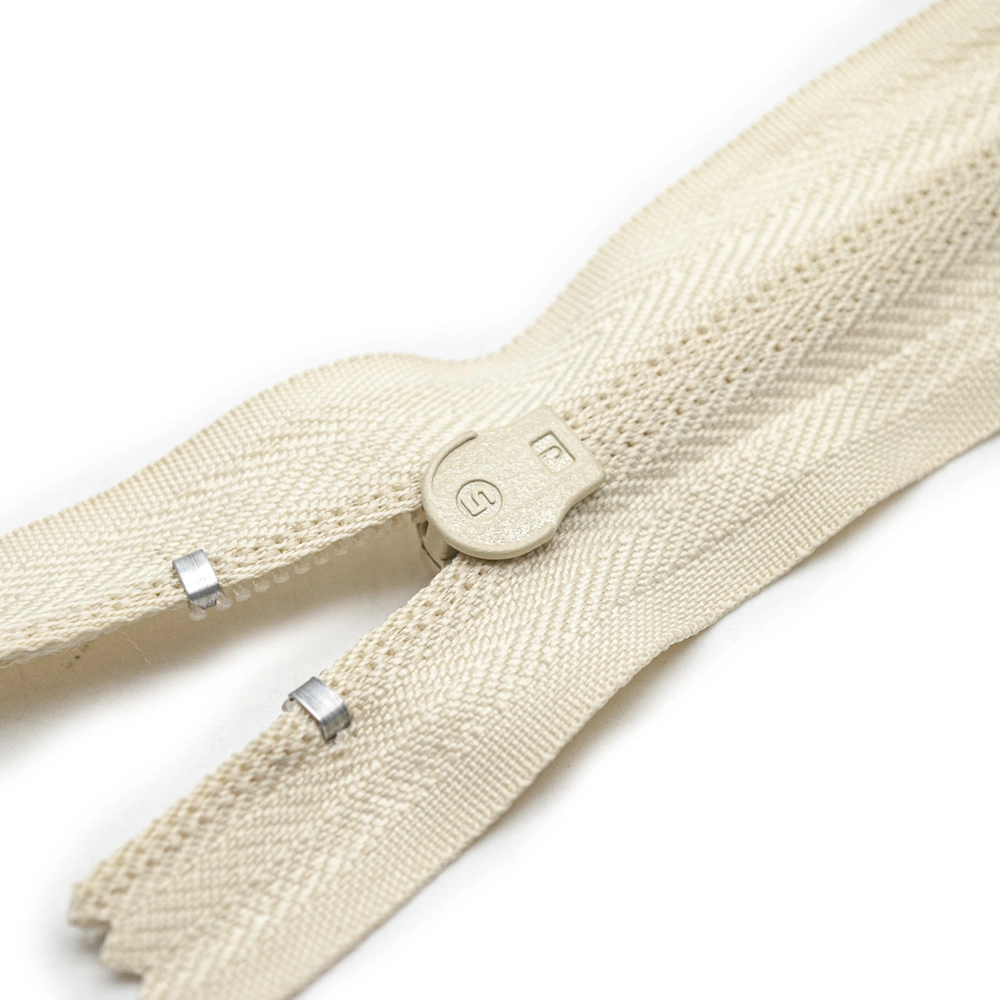 Custom Nylon Open-End Coil Zipper