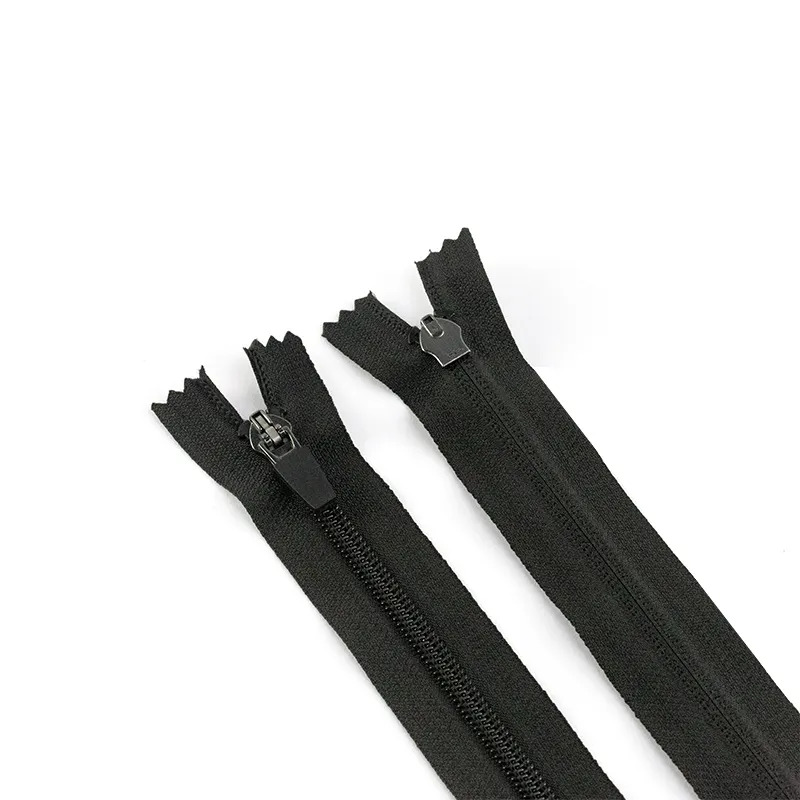 Wholesale Nylon Zipper, Customized Color Zipper,  Nylon Closed Tail Coil Zipper