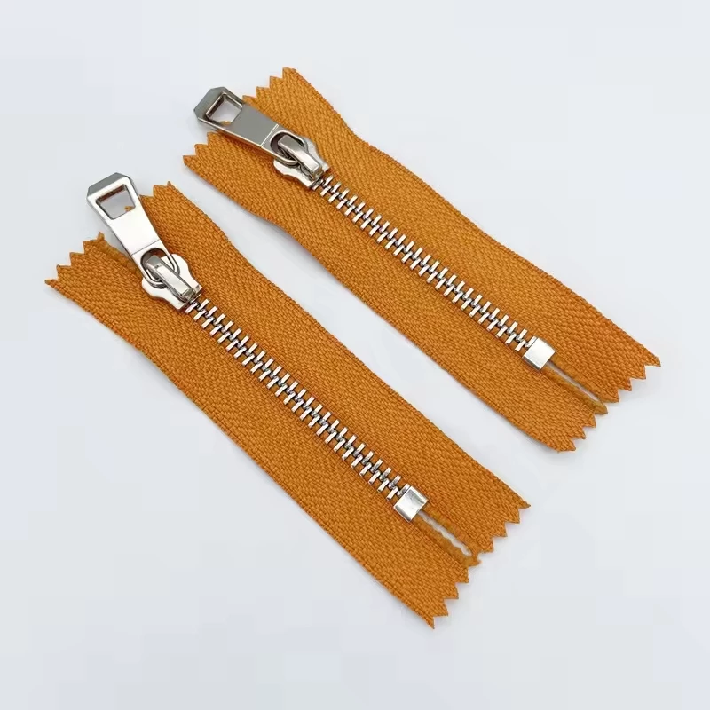 Factory Direct Sales Metal Decorative Zipper Customized Metal Close End Silver Zippers